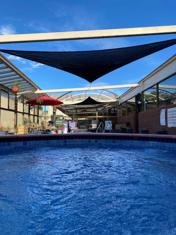 Elm Court Motel Albury Exterior photo