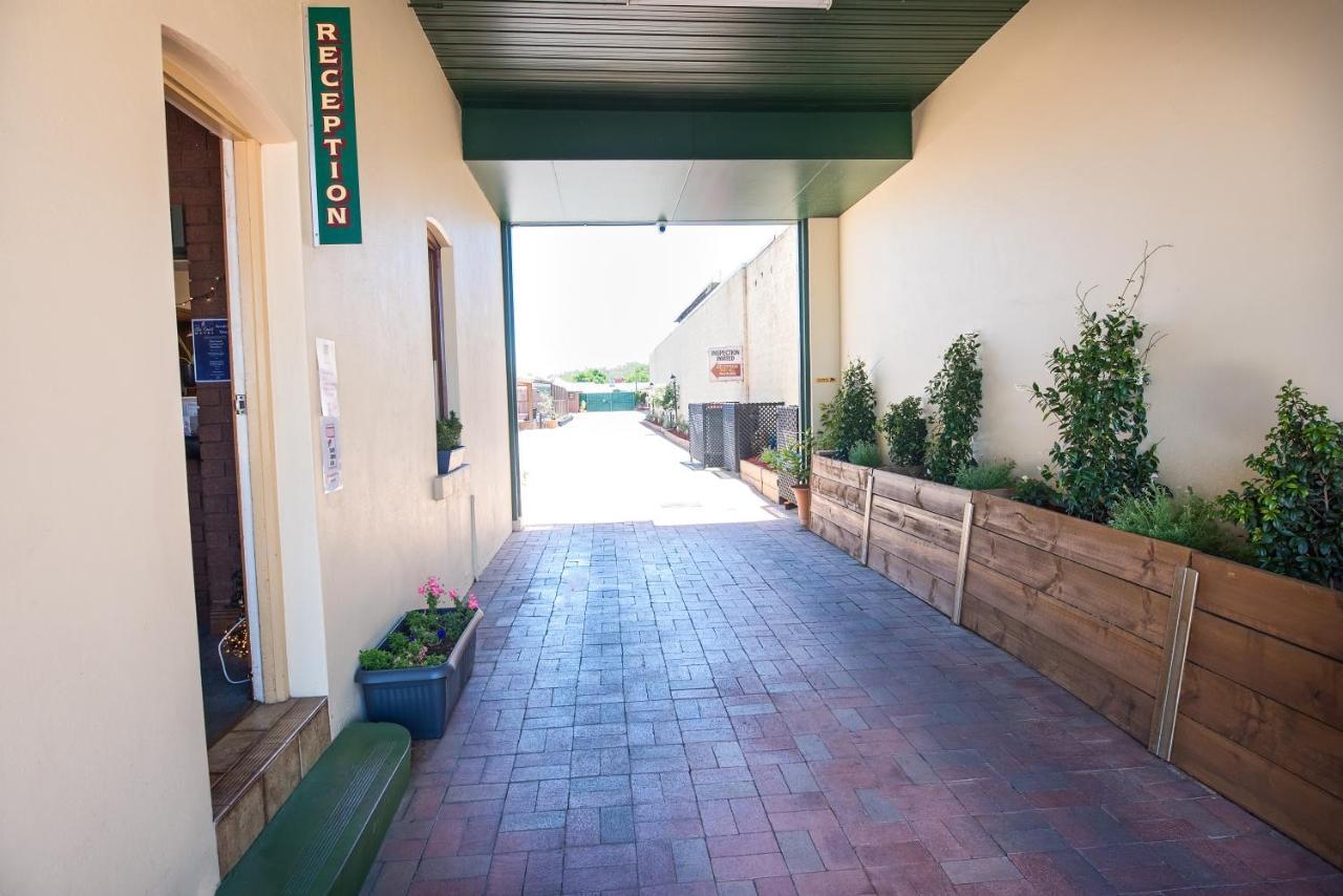 Elm Court Motel Albury Exterior photo
